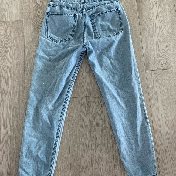 Blue Jeans (Unknown Brand) - Picture 2 of 2